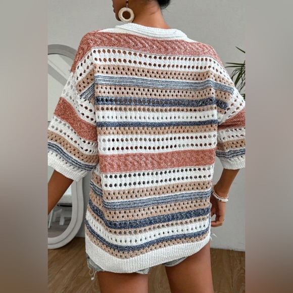 Monroe- striped hollow out half sleeve knitted sweater - Picture 2 of 3
